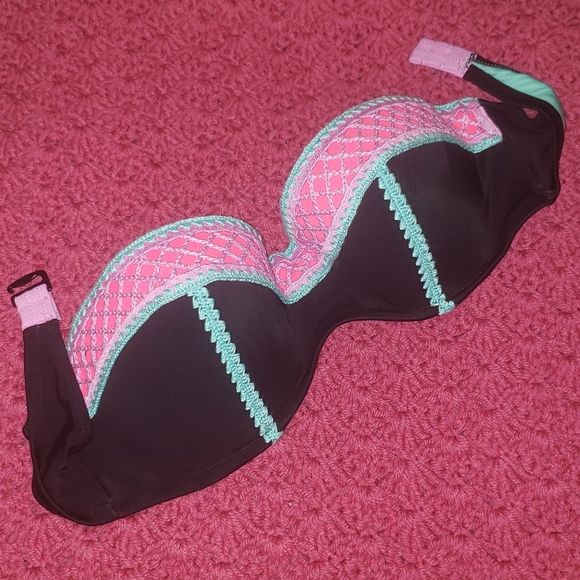 Shade and Shore Bikini Top - Picture 3 of 6